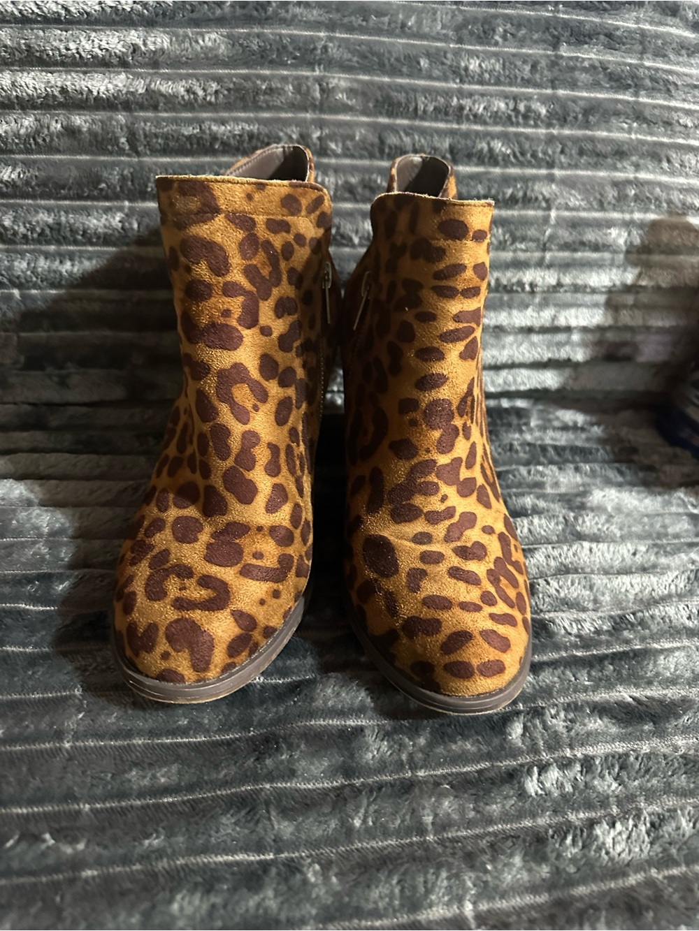 Pierre Dumas Women’s Leopard Print Ankle Booties Brown Black Size 8